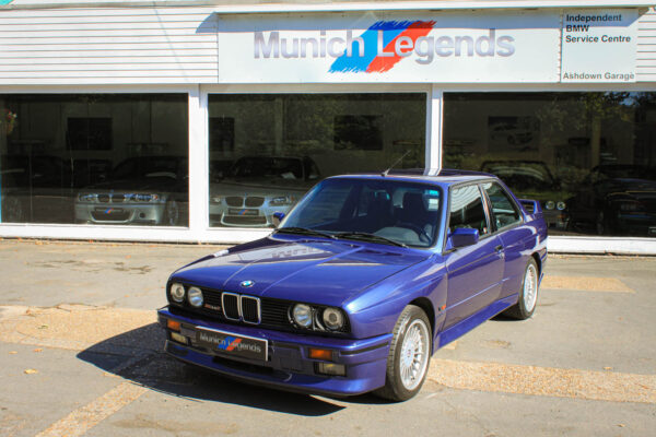 Alpina E30 B6 3.5 S B6S 60 of 62 alpina blue